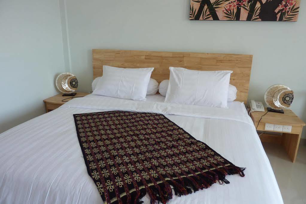 Exotic Komodo Hotel Лабуан-Баджо Екстер'єр фото